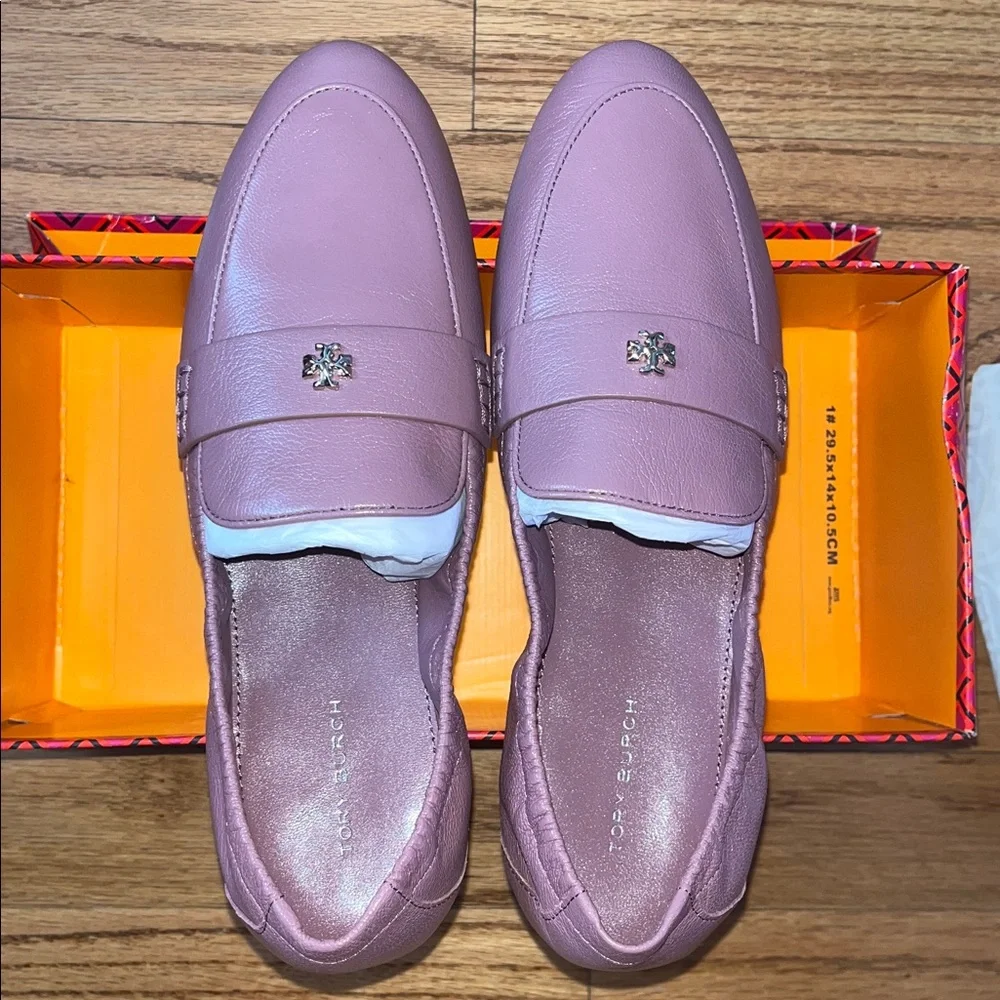 Tory Burch Leather Loafers NIB Size 7 - Picture 3 of 5